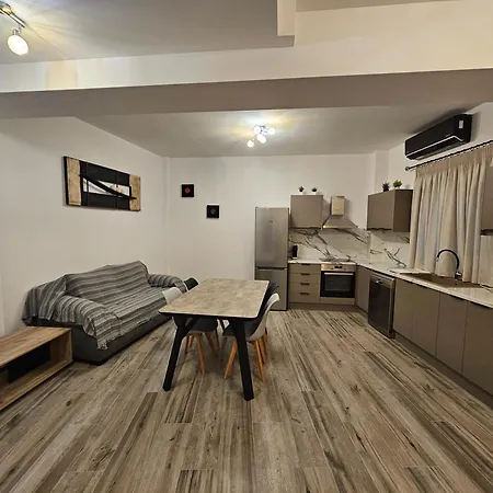 Denys & Kelly * 迈索尼