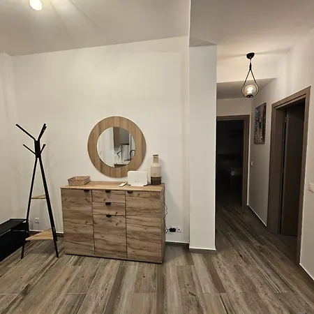 Denys & Kelly 迈索尼